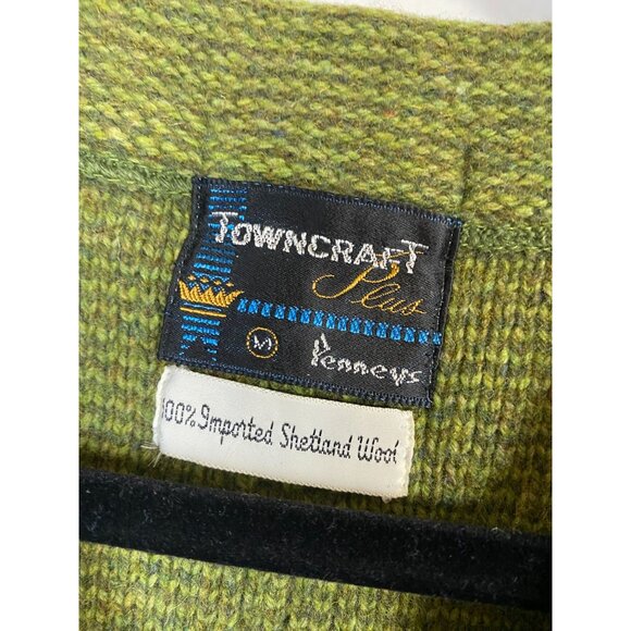 Vintage Towncraft Plus Shetland Wool Green V-Neck Sweater size Medium Knit - Picture 10 of 13